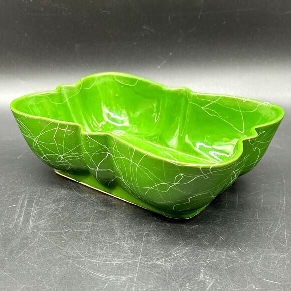Shawnee USA 151 Planter Butterfly Shaped Swirly Design Vintage Pine Green (F) - Picture 1 of 5